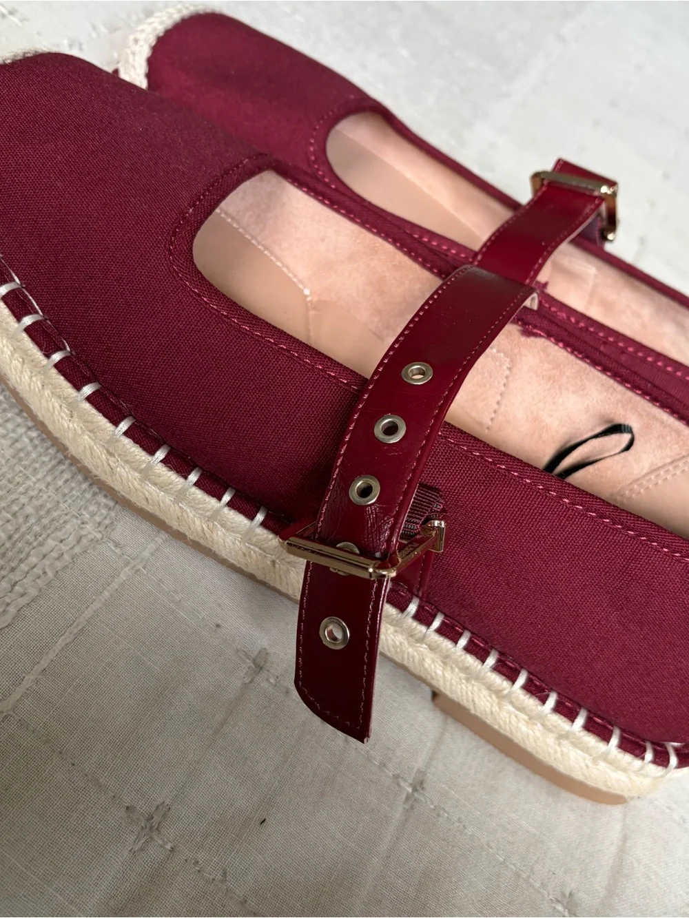 Times and tru  Women's Burgundy Mary Jane Espadrille size 8